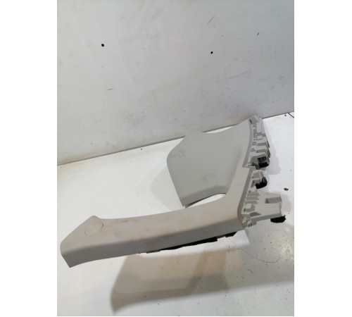 Обшивка стойки правая