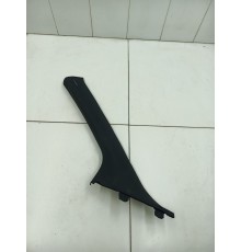 Обшивка передней стойки (левая)