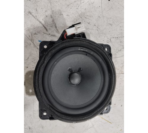 Динамик двери передний правый