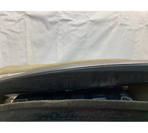 Передняя панель салона (торпеда)