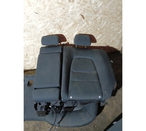 Сиденье задний ряд