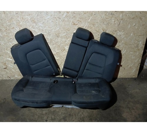 Сиденье задний ряд