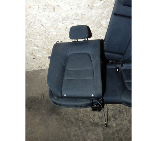 Сиденье задний ряд