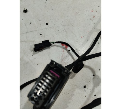 Электропроводка двери (задняя правая)