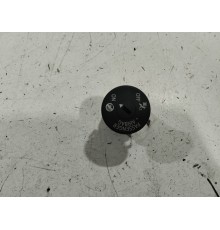 Замок отключения подушек безопасности торпедо