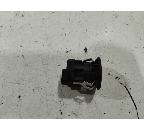 Замок отключения подушек безопасности торпедо