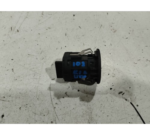 Замок отключения подушек безопасности торпедо