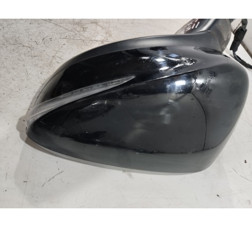 Зеркало заднего вида левое