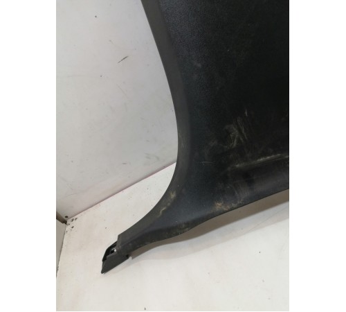 Обшивка центральной стойки правая нижняя