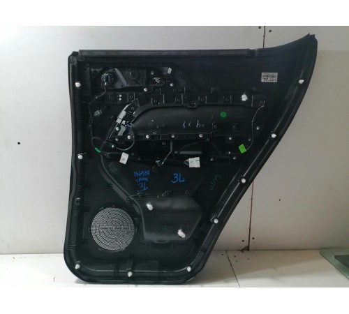 Обшивка двери задняя левая