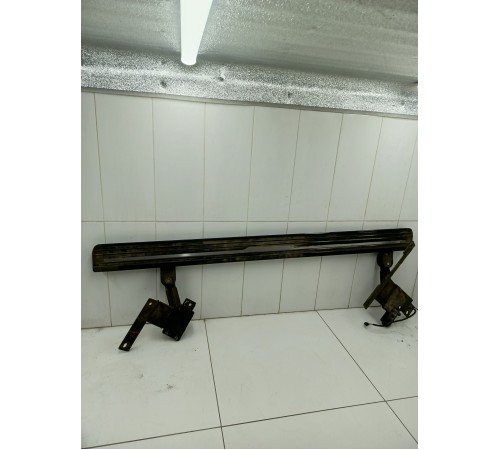 Подножка порога выдвижная левая в сборе с моторчиком