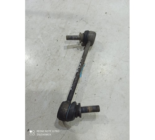 Стойка стабилизатора передняя