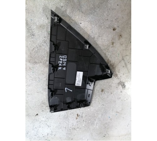 Накладка торпедо левая