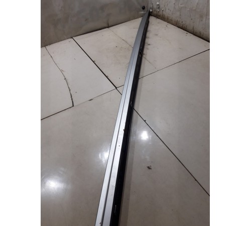 Рейлинг крыши правый