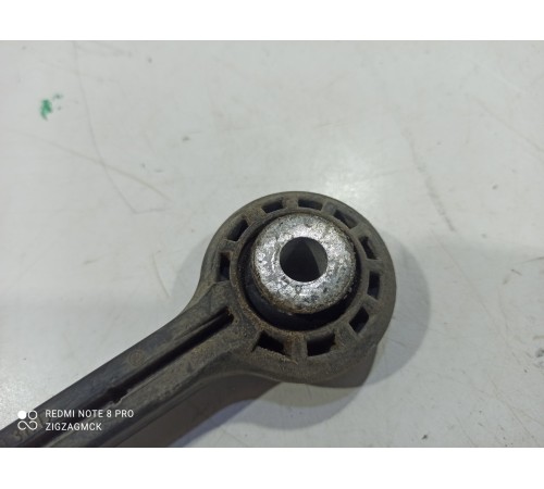 Стойка стабилизатора передняя