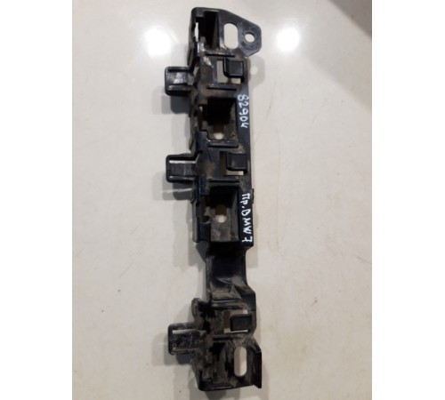 Кронштейн(крепление) порога правый