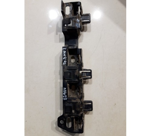 Кронштейн(крепление) порога правый