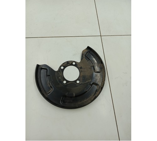 Кожух (пыльник) задний левый