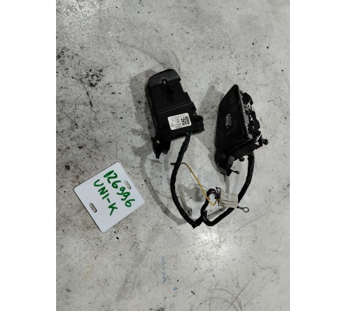 Кнопки руля многофункциональные