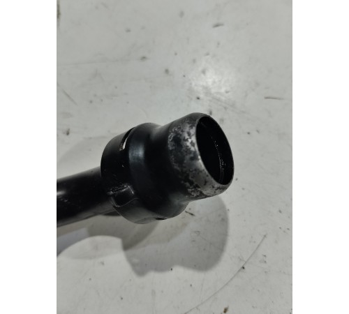 Патрубок системы охлаждения (металлический)