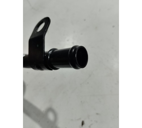 Патрубок системы охлаждения (металлический)