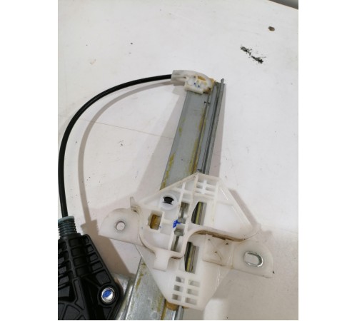Стеклоподъёмник задний правый