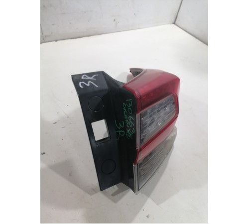 Фонарь задний правый наружный