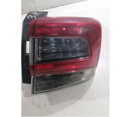 Фонарь задний правый наружный