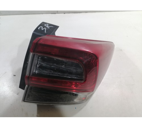 Фонарь задний правый наружный