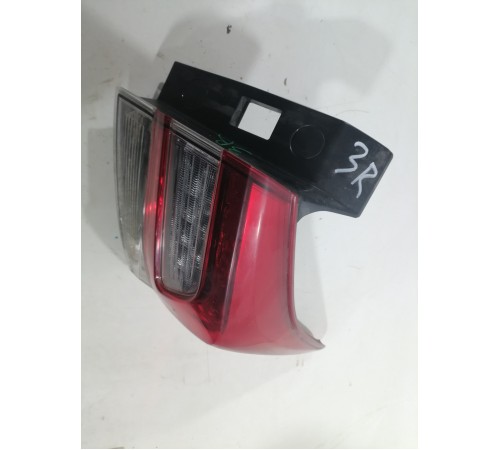 Фонарь задний правый наружный