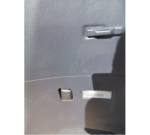 Обшивка багажника левая