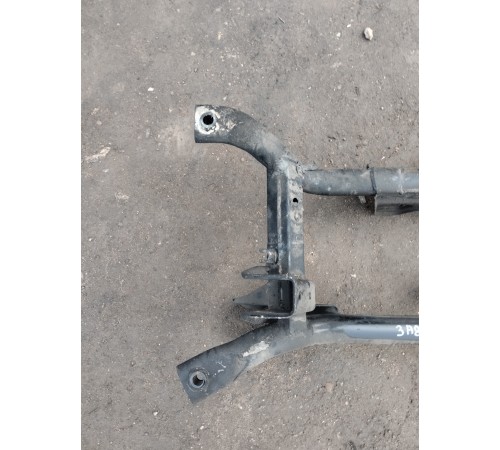 Балка (подрамник) задняя