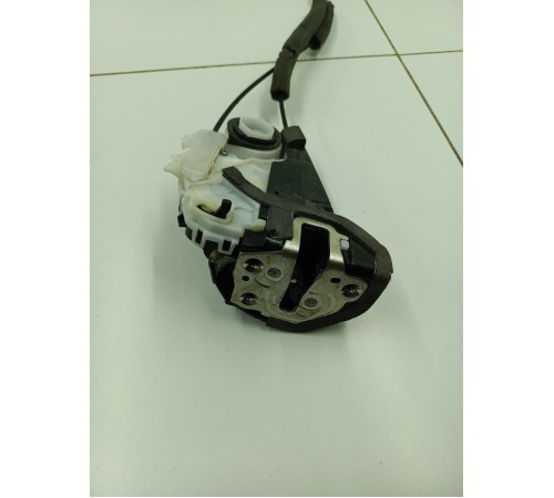 Замок двери задний правый