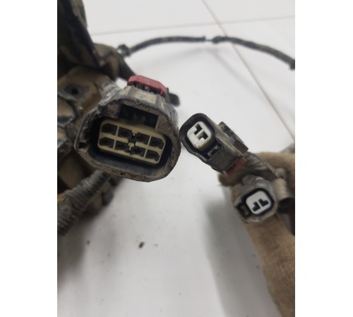 Привод выездной ступени порога левый