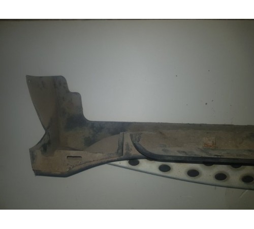 Накладка на порог наружная лев.