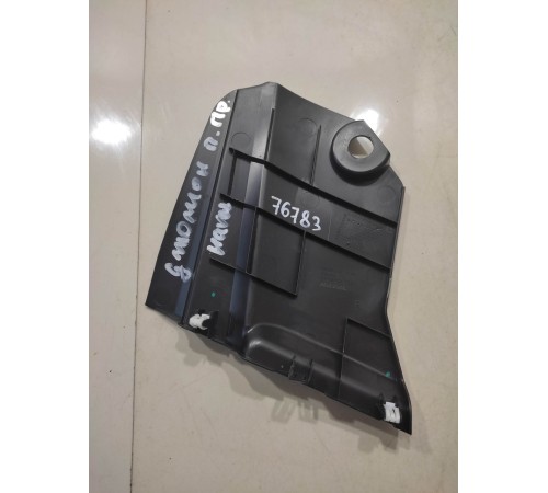 Крышка передней консоли(правая)