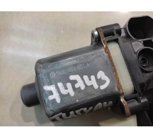 Моторчик стеклоподъемника (задний, левый)