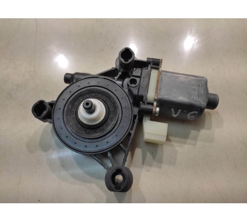 Моторчик стеклоподъемника (задний, левый)