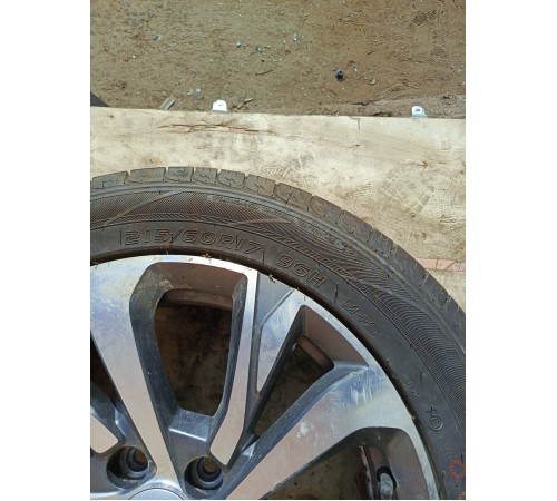 Колесо 215/60/R17 лето