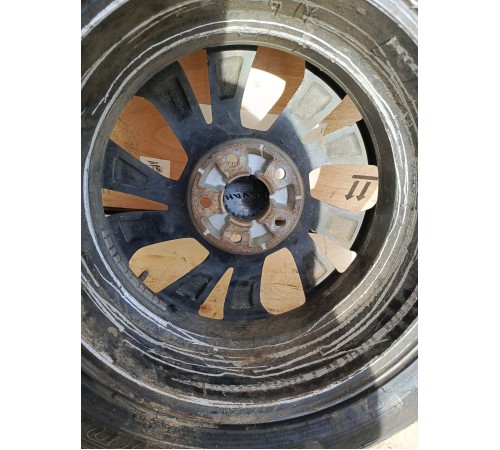 Колесо 215/60/R17 лето