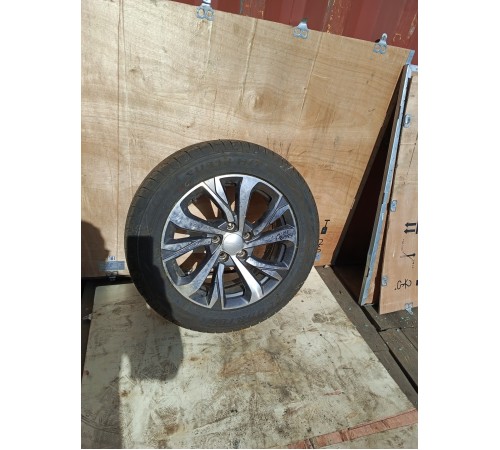 Колесо 215/60/R17 лето