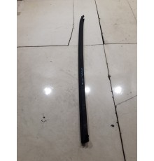 Уплотнитель стекла (передний левый внутренний)