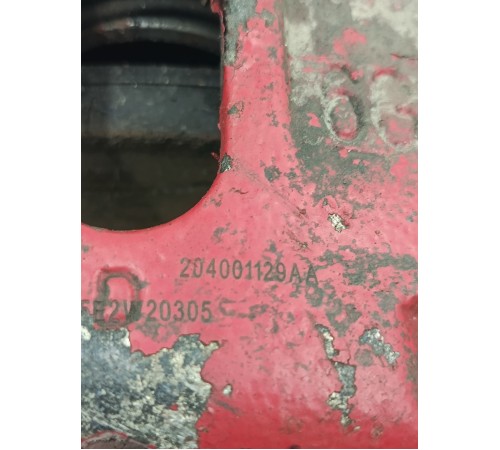 Суппорт передний правый