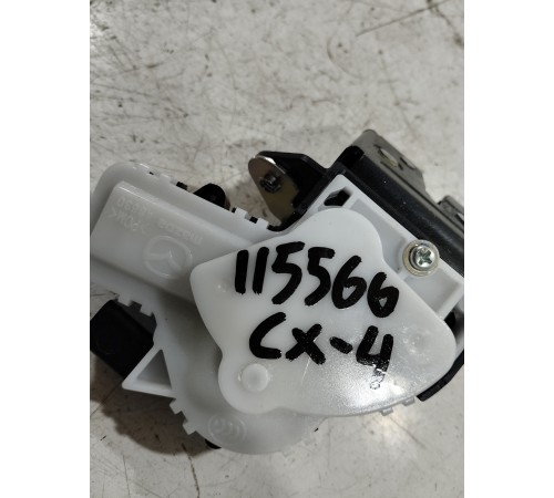 Замок крышки багажника