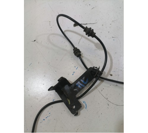 Датчик ABS передний левый