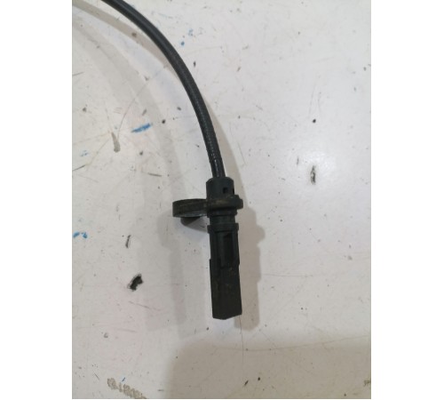 Датчик ABS передний левый