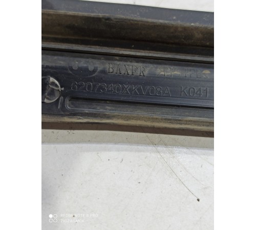 Уплотнитель двери задний правый нижний