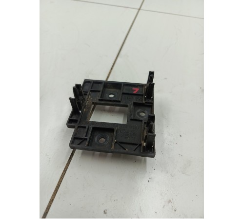 Кронштейн крепление радара сближения передний