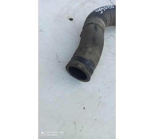 Патрубок радиатора