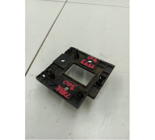 Кронштейн крепление радара сближения передний